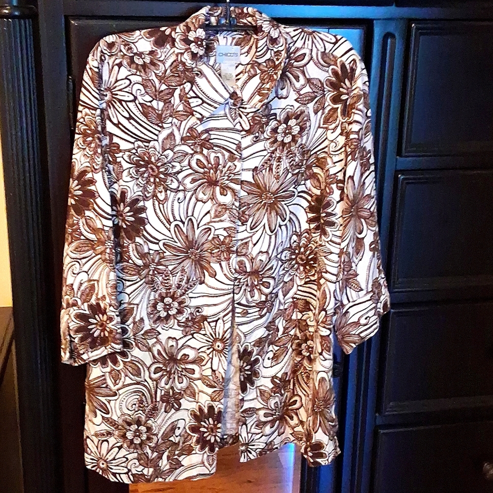 Chico’s Brown Flower Design Linen Button Front Shirt Size Medium Chico’s 1